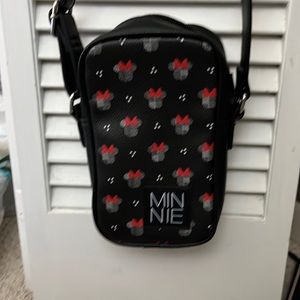 Disney. Minnie Mouse phone bag.